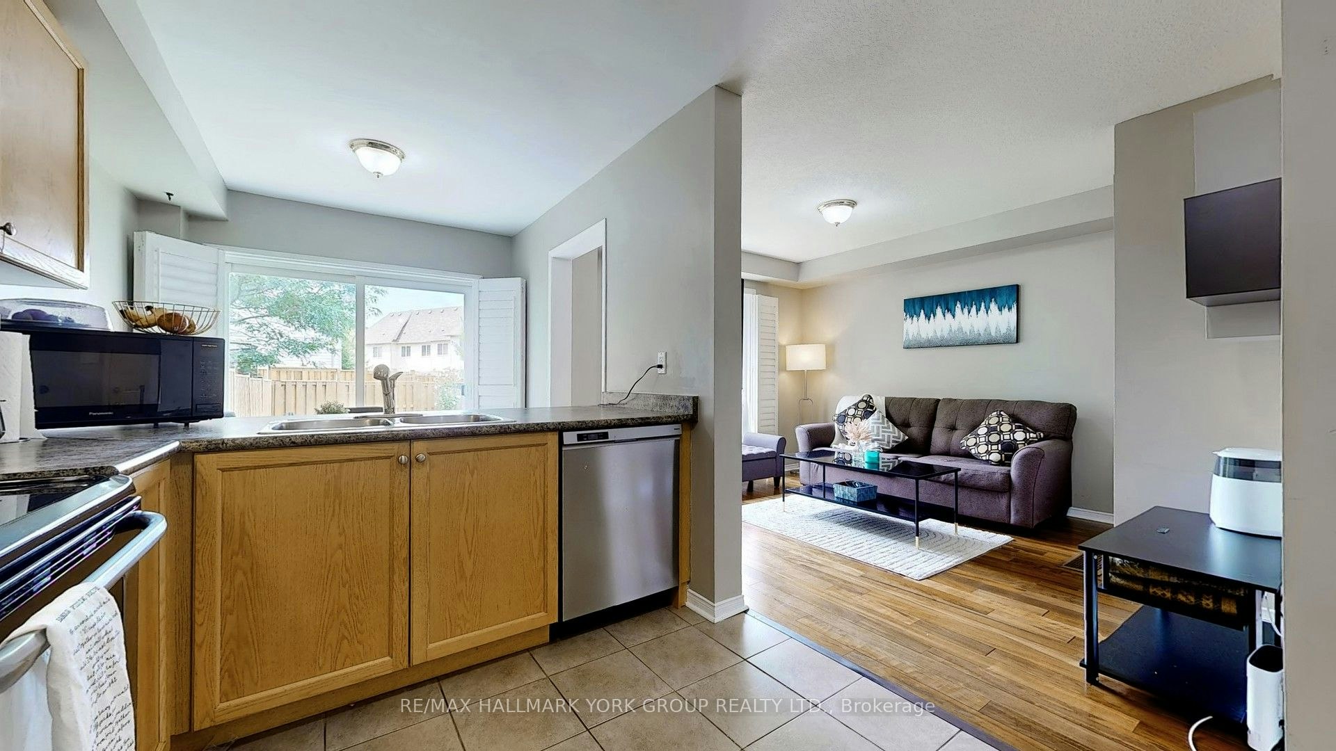 214 Blackburn Drive, Brantford, ON, N3T 0C4 - 12