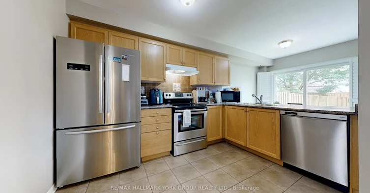214 Blackburn Drive, Brantford, ON, N3T 0C4 - 10