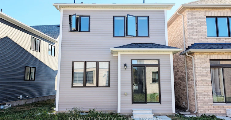 UPPER-21 Keelson Street, Welland, ON, L4B 0M2 - 38
