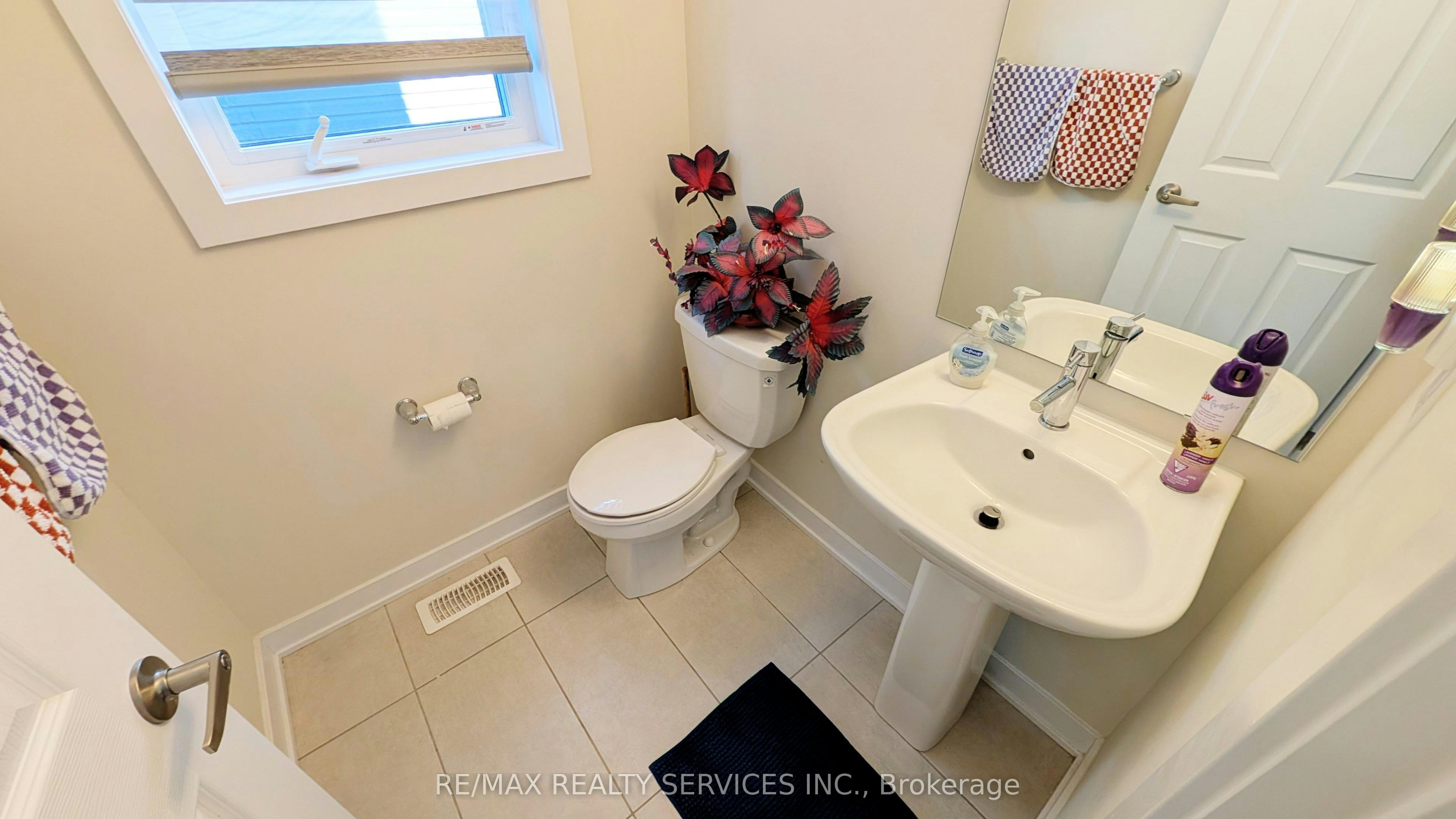 UPPER-21 Keelson Street, Welland, ON, L4B 0M2 - 21