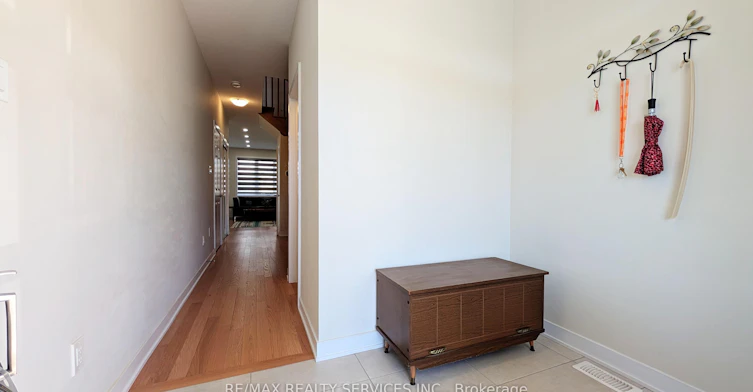 UPPER-21 Keelson Street, Welland, ON, L4B 0M2 - 6