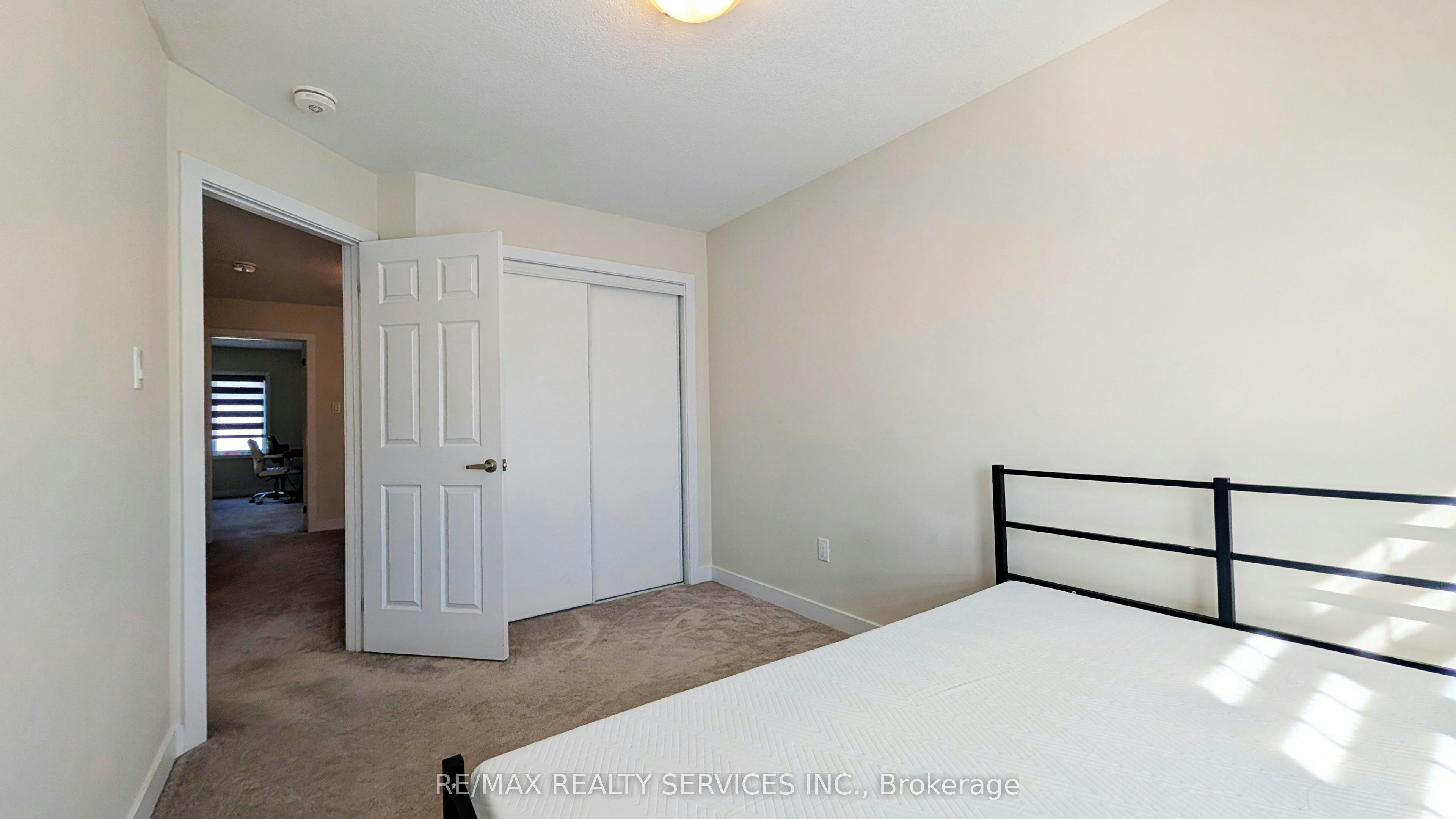 UPPER-21 Keelson Street, Welland, ON, L4B 0M2 - 35