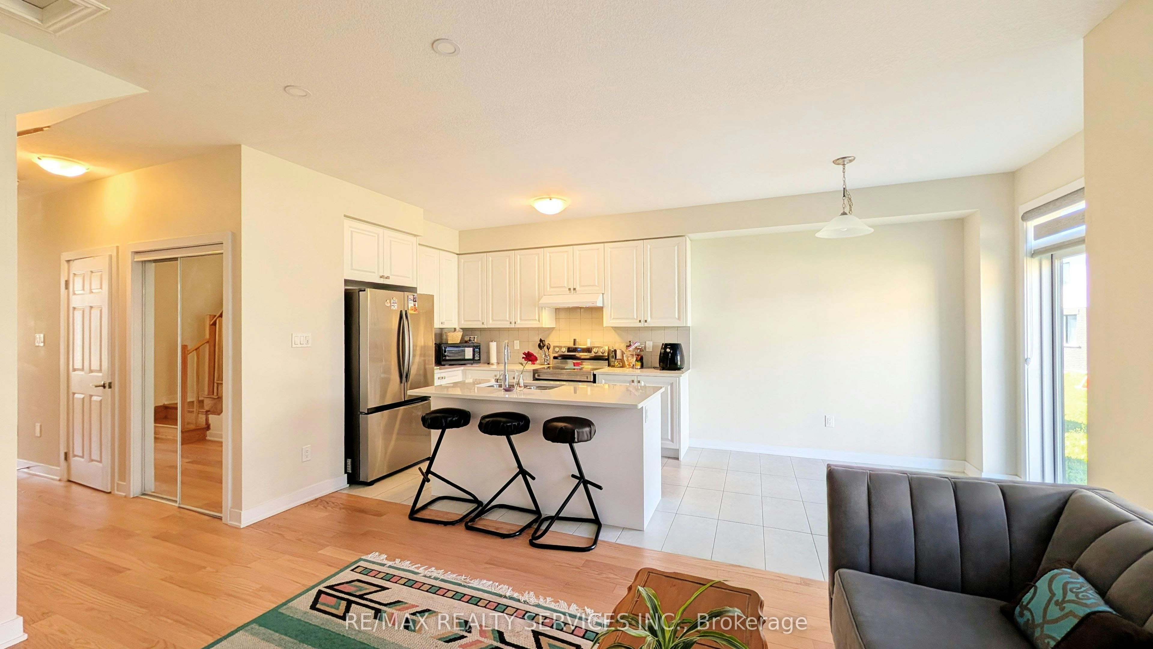 UPPER-21 Keelson Street, Welland, ON, L4B 0M2 - 12