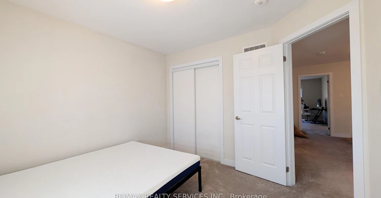 UPPER-21 Keelson Street, Welland, ON, L4B 0M2 - 33