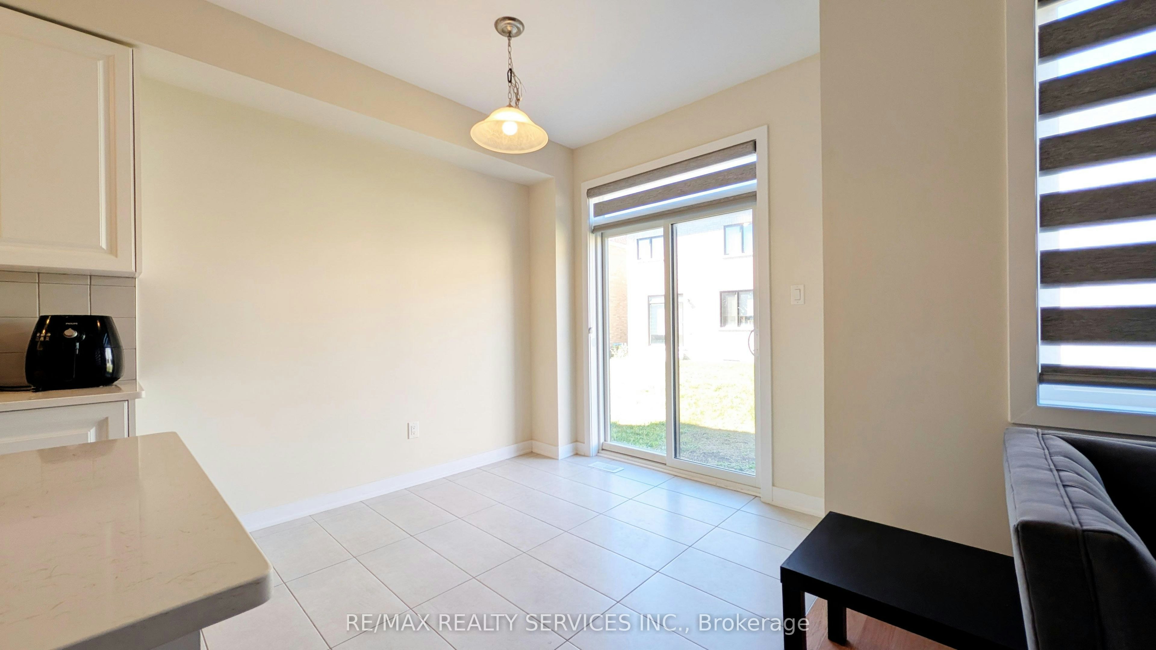 UPPER-21 Keelson Street, Welland, ON, L4B 0M2 - 19