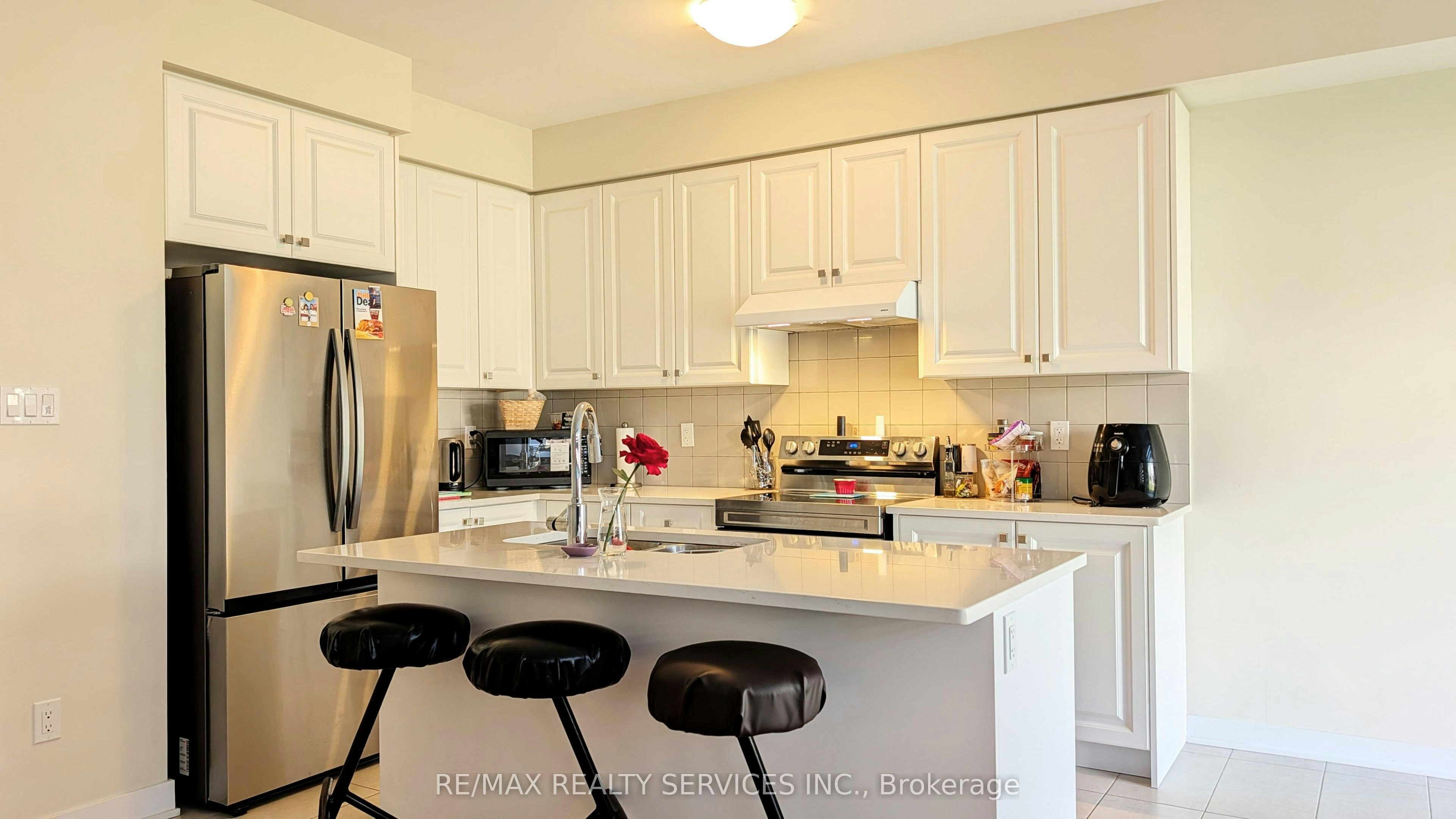 UPPER-21 Keelson Street, Welland, ON, L4B 0M2 - 15