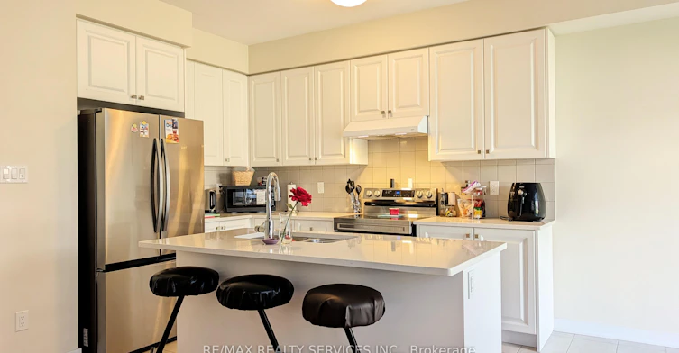 UPPER-21 Keelson Street, Welland, ON, L4B 0M2 - 15