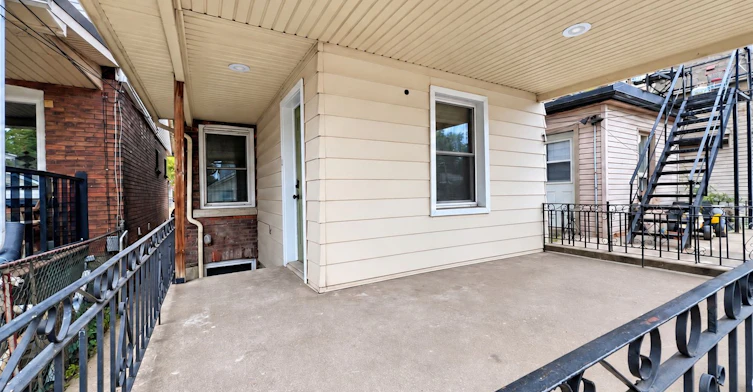 2-174 Gage Avenue, Hamilton, ON, L8L 7A4 - 2