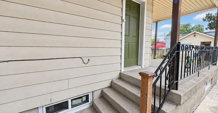 2-174 Gage Avenue, Hamilton, ON, L8L 7A4 - 3