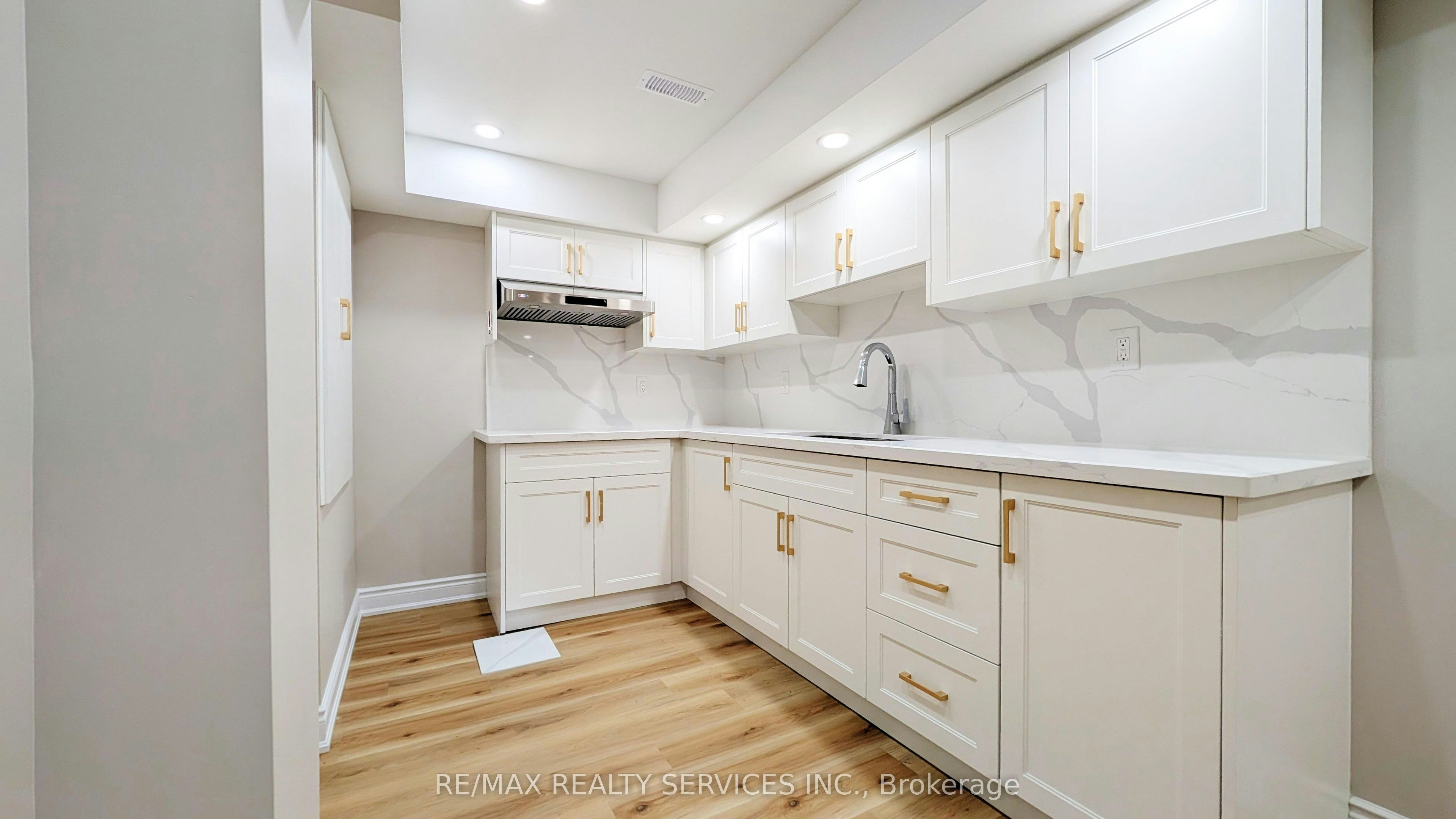 BASMENT-21 Keelson Street, Welland, ON, L4B 0M2 - 7