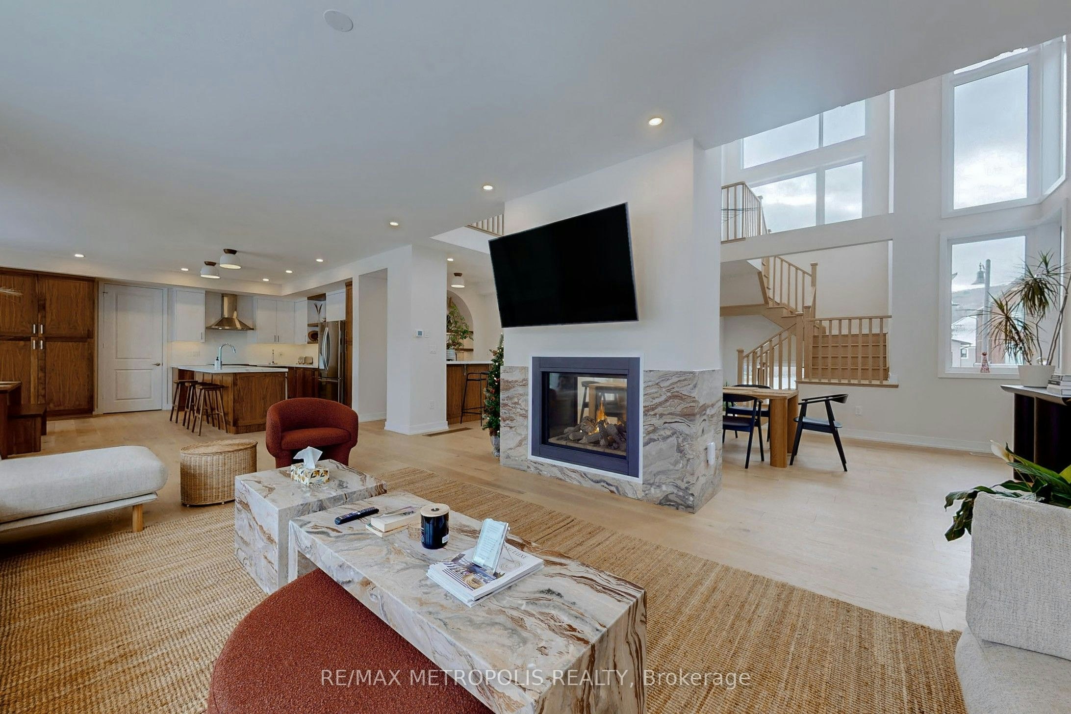 104 Stoneleigh Drive, Blue Mountains, ON, L9Y 0V1 - 4