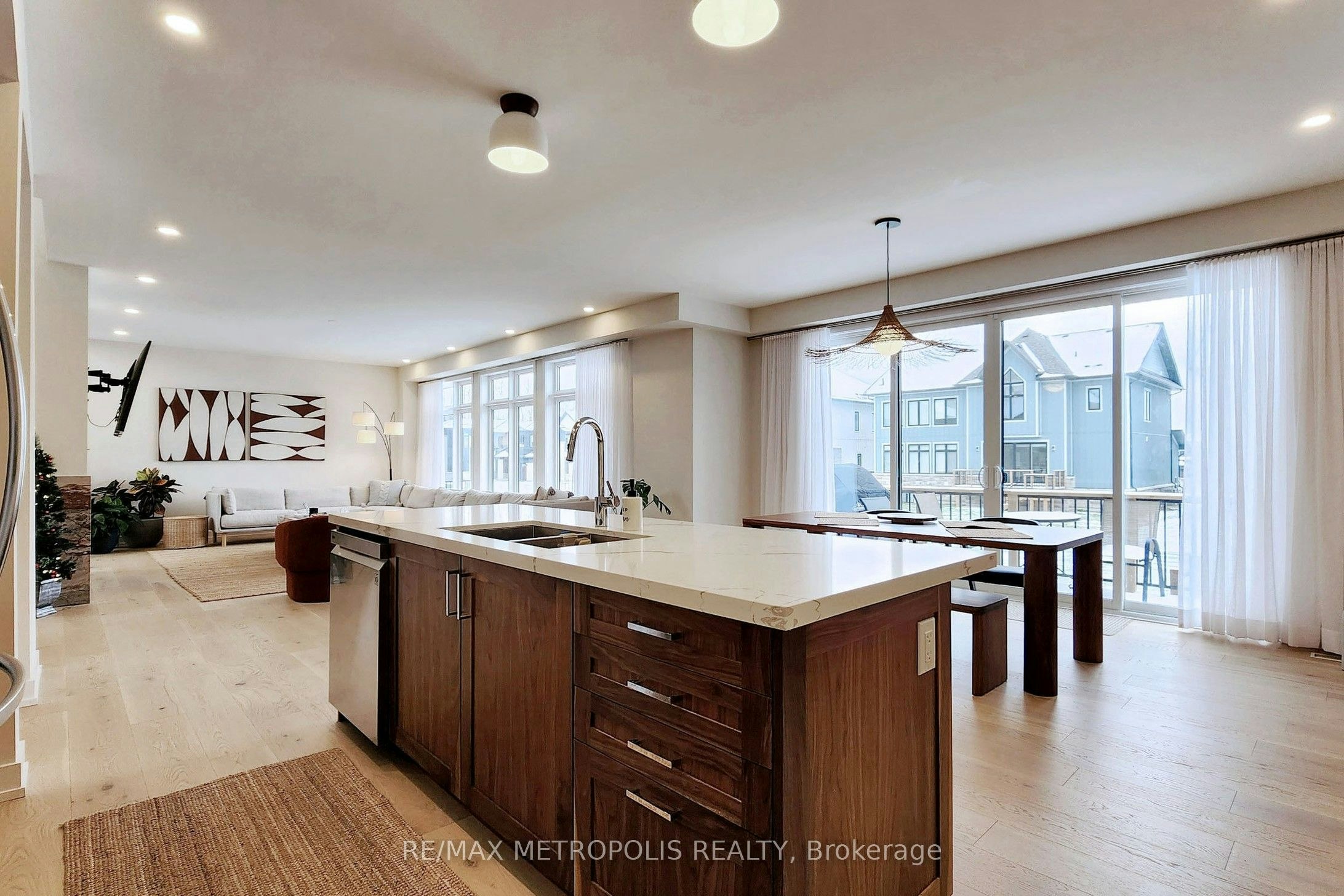 104 Stoneleigh Drive, Blue Mountains, ON, L9Y 0V1 - 10