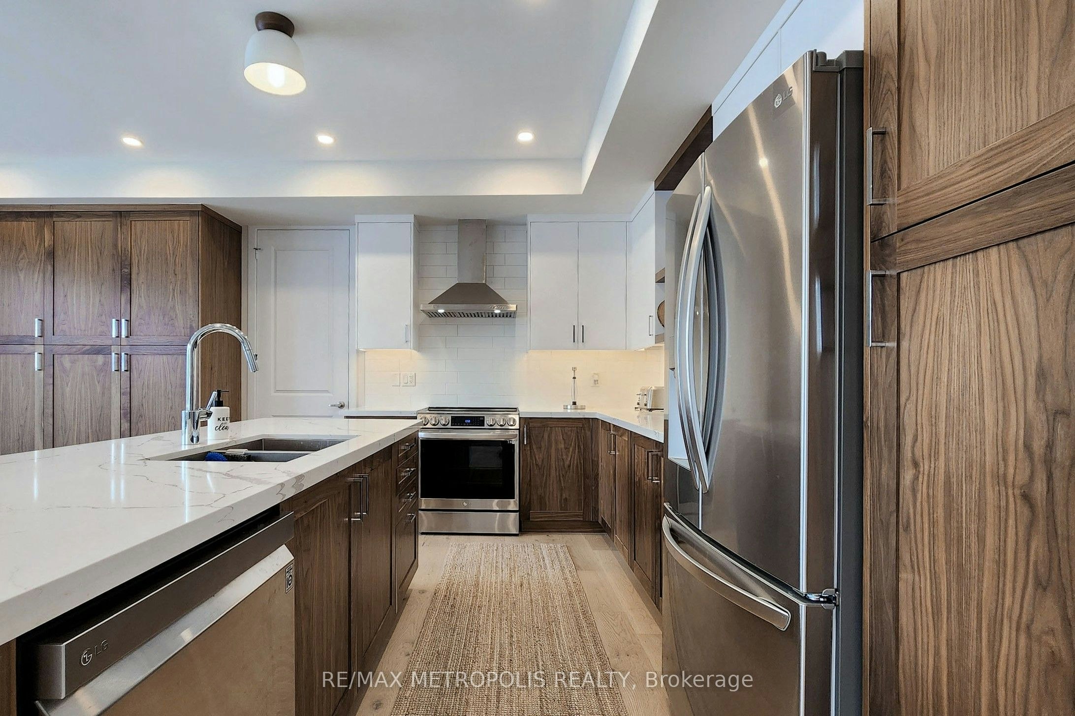 104 Stoneleigh Drive, Blue Mountains, ON, L9Y 0V1 - 11