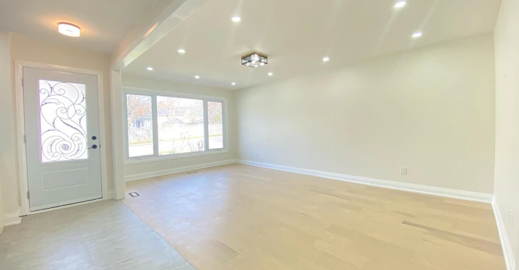 Upper-66 Beech Avenue, Cambridge, ON, N3C 1X5