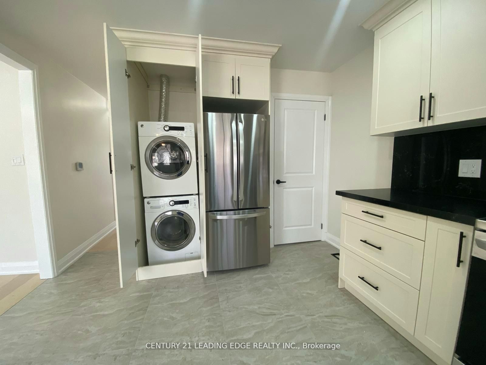 Upper-66 Beech Avenue, Cambridge, ON, N3C 1X5 - 4