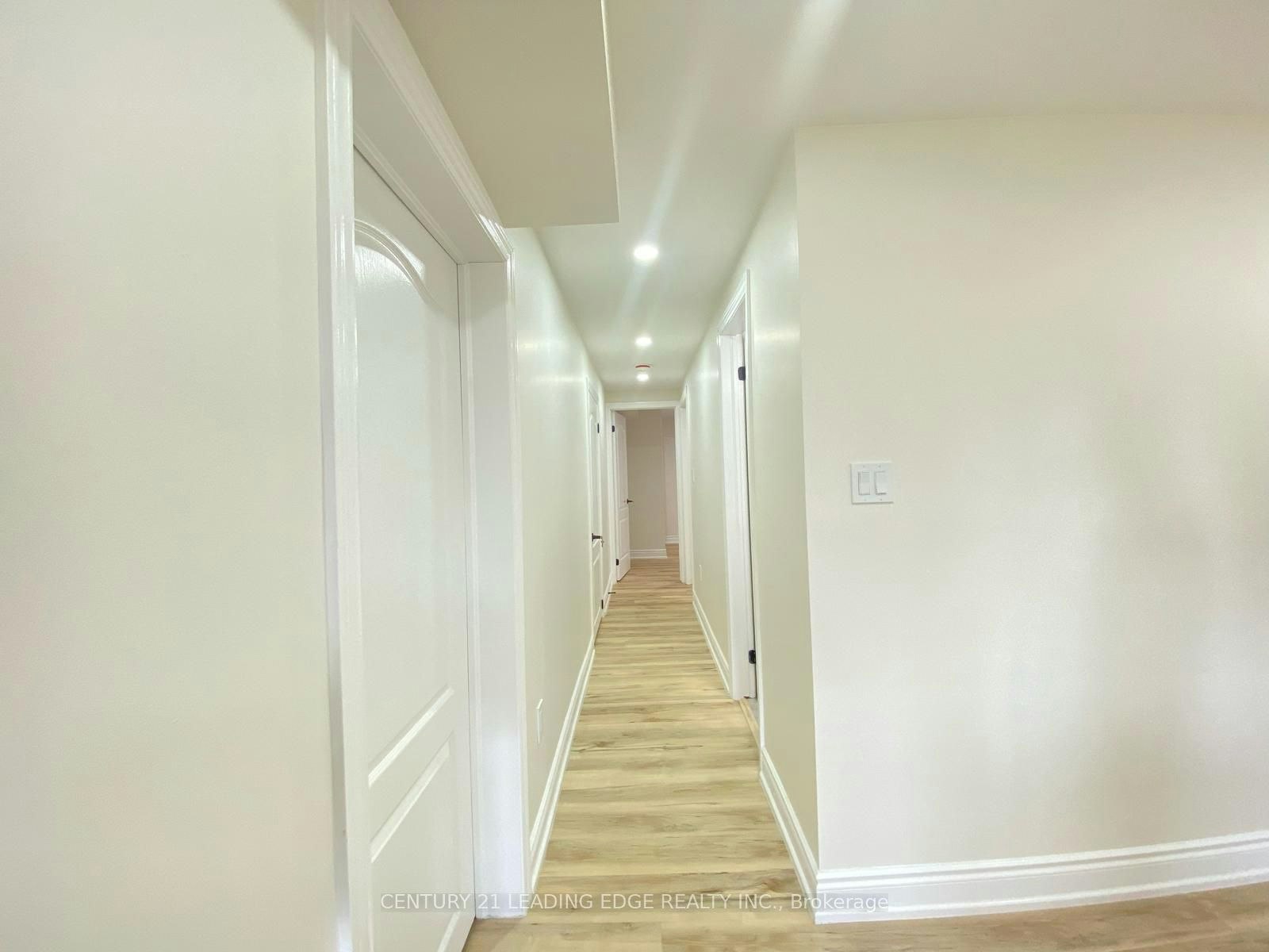 Lower-66 Beech Avenue, Cambridge, ON, N3C 1X5 - 6