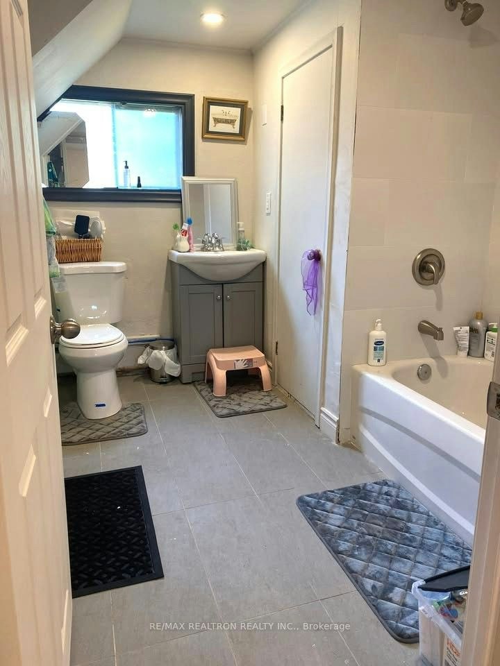 Unit 3-192 Lincoln Road W, Fort Erie, ON, L0S 1B0 - 3