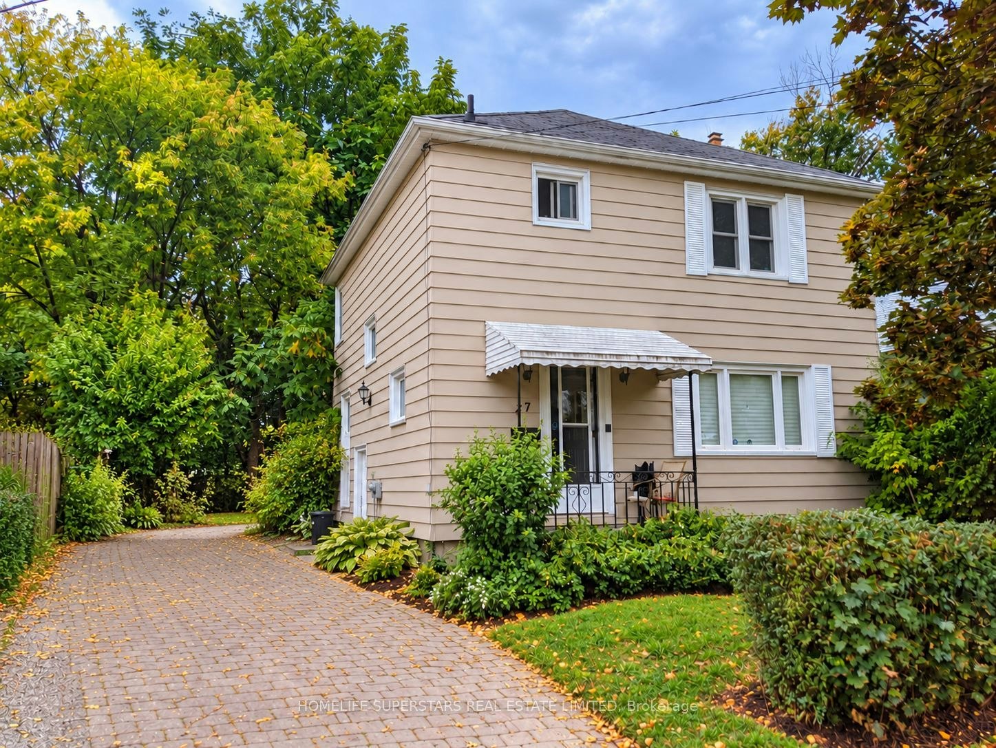 27 Wellington Street, St. Catharines, ON, L2R 5P9