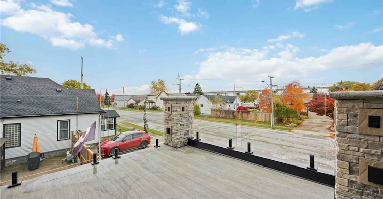 109 St Clair Street, Point Edward, ON, N7V 1N6 - 29