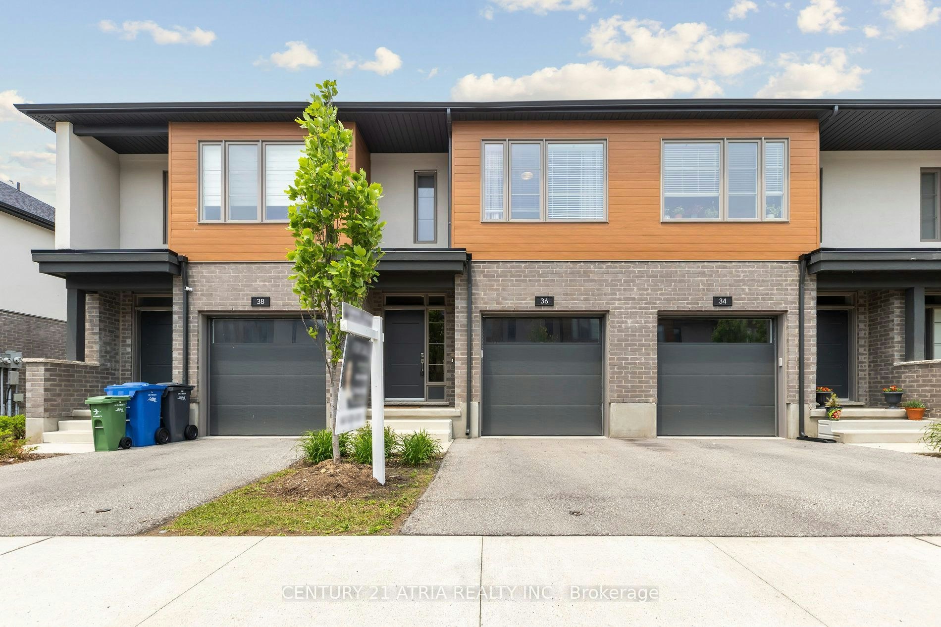 36 Steele Crescent, Guelph, ON, N1E 0S7