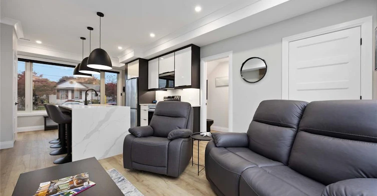 111 St Clair Street, Point Edward, ON, N7V 1N6 - 15