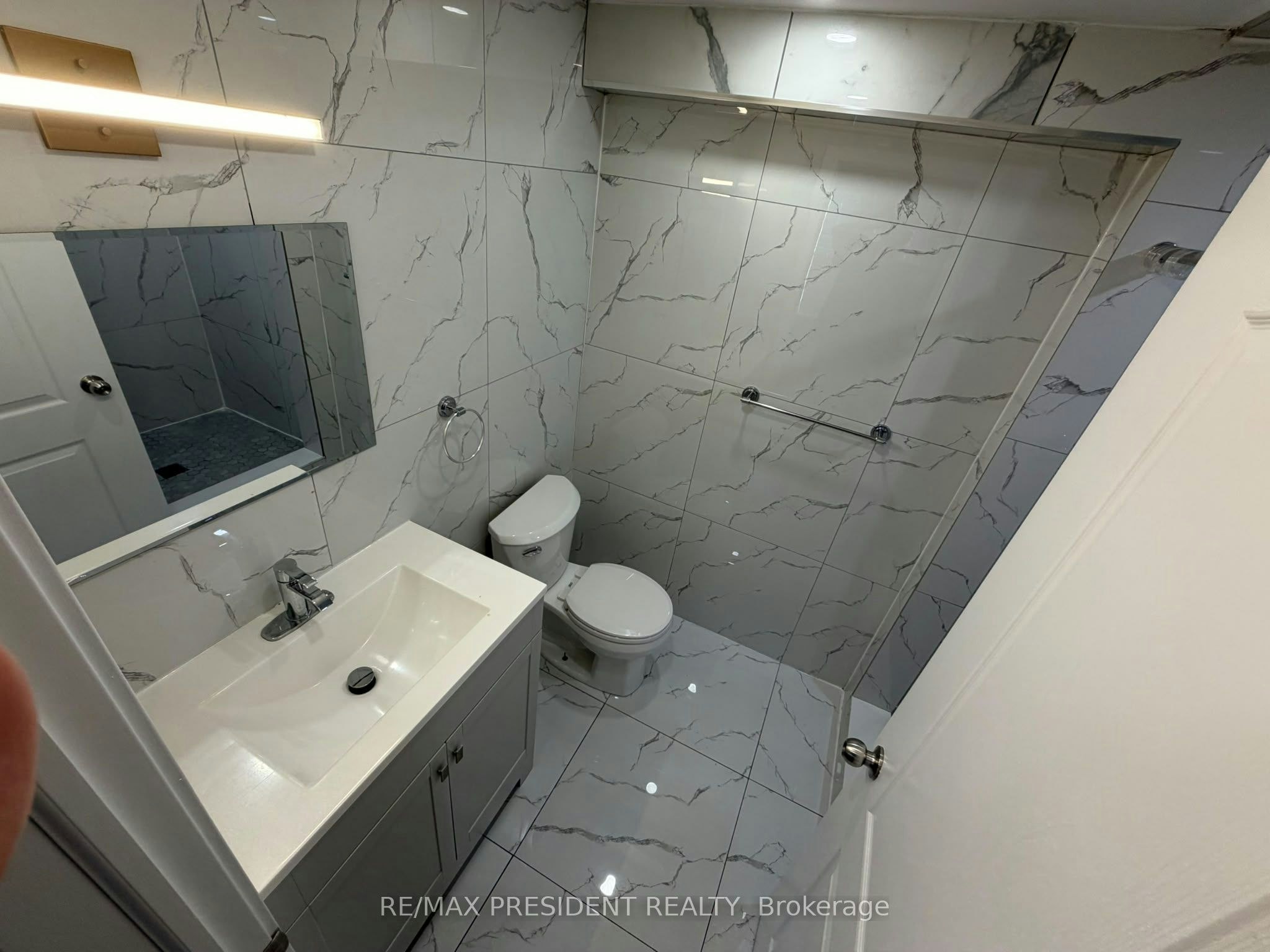 2-31 Burton Street, Belleville, ON, K8P 1E5 - 16