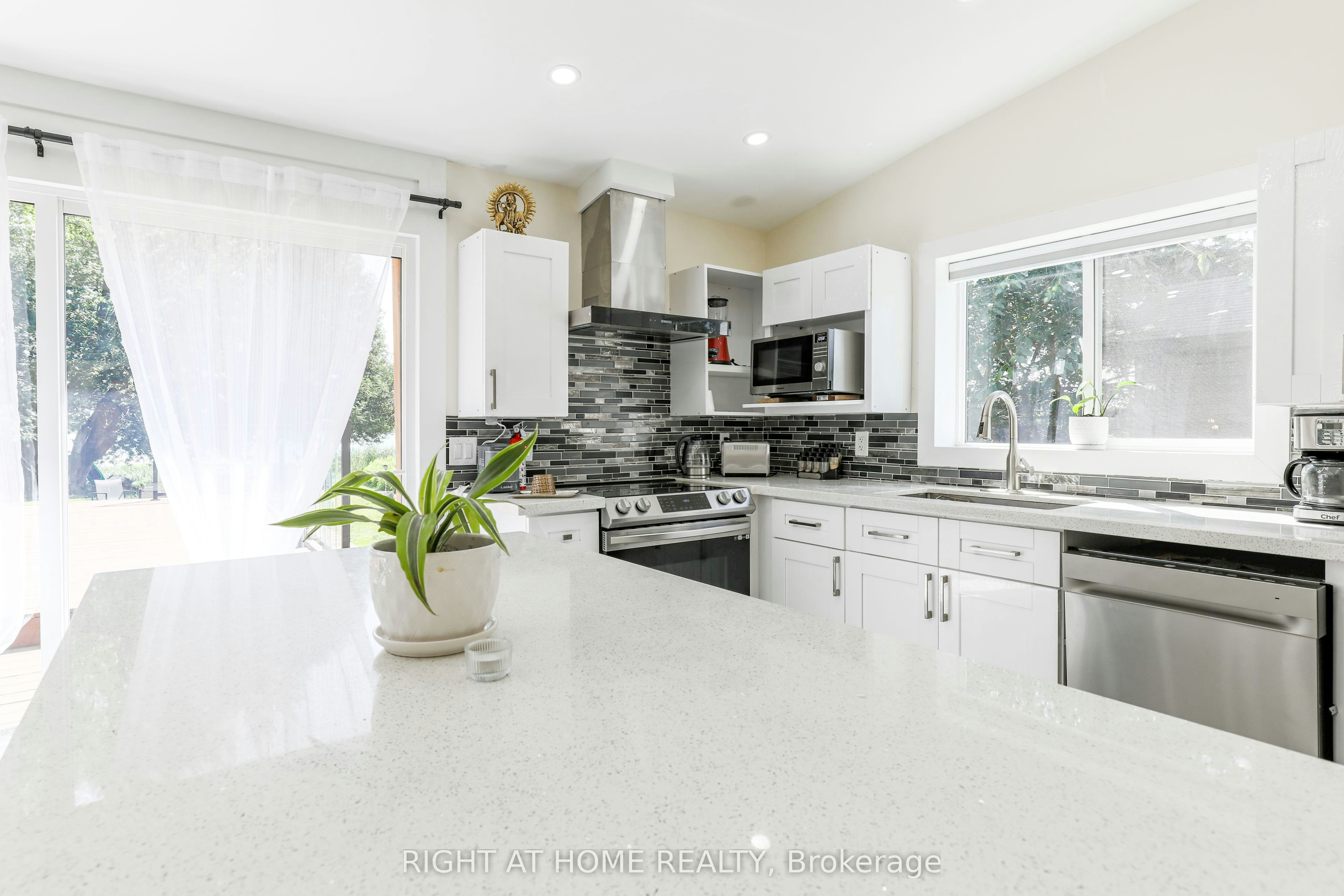 21 Shirley Anne Drive S, Kawartha Lakes, ON, K0M 2C0 - 22