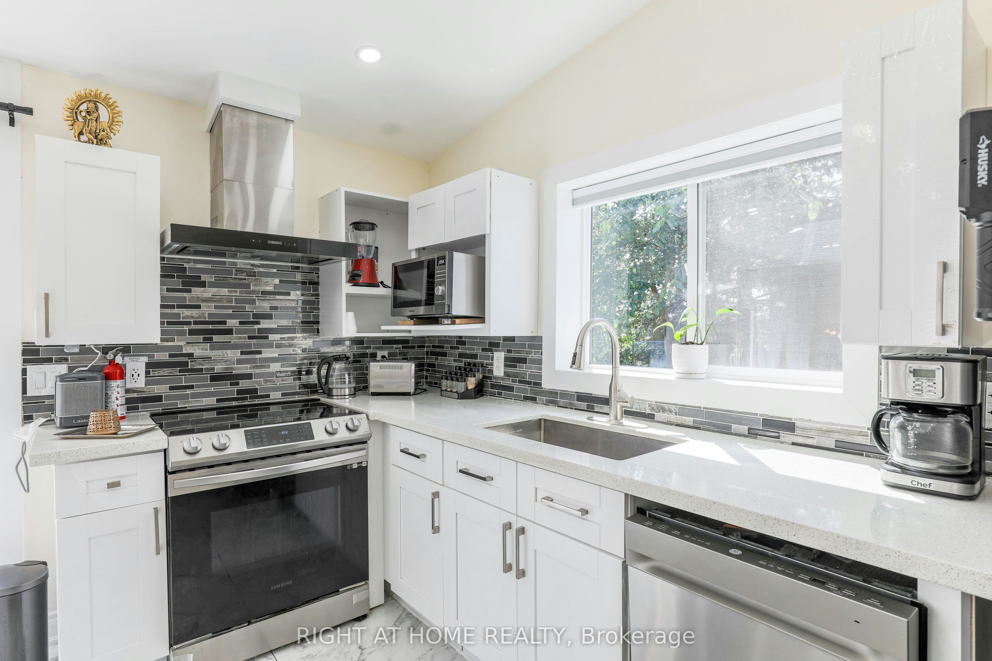 21 Shirley Anne Drive S, Kawartha Lakes, ON, K0M 2C0 - 20