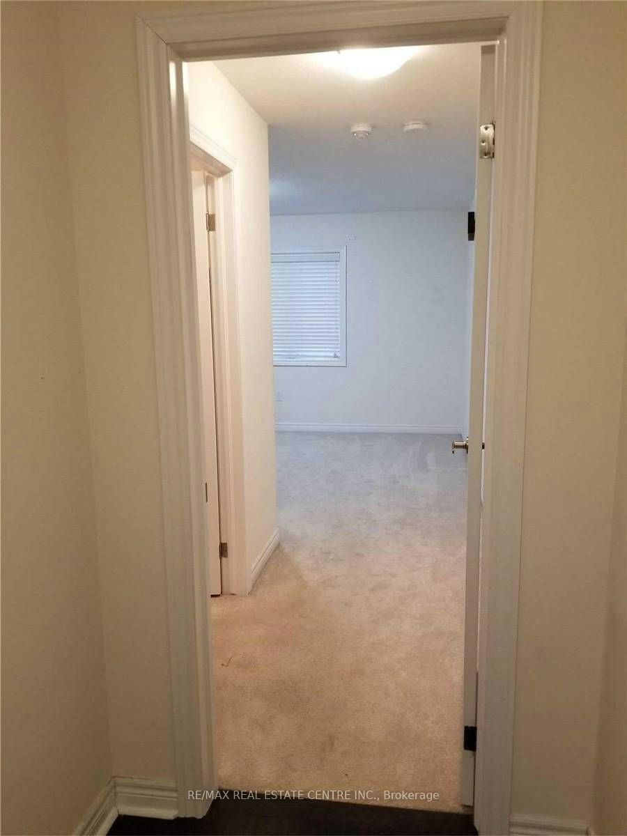 1154 Upper Thames Drive, Woodstock, ON, N4S 7W2 - 11