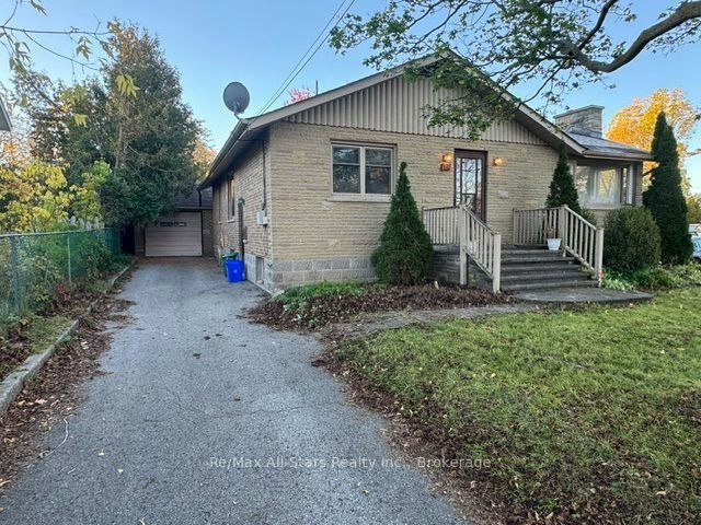 101 Colborne Street W, Kawartha Lakes, ON, K9V 3T4