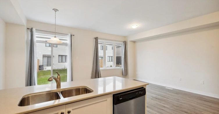 37-7789 Kalar Road, Niagara Falls, ON, L2H 2Y6 - 14