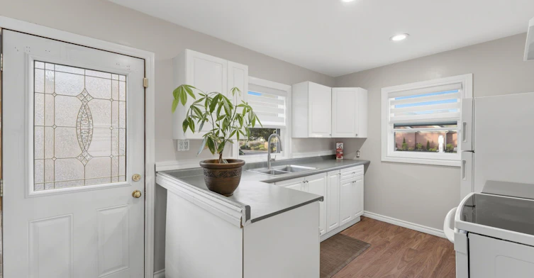 Main Fl-56 Charing Cross Street, Brantford, ON, N3R 2H3 - 14