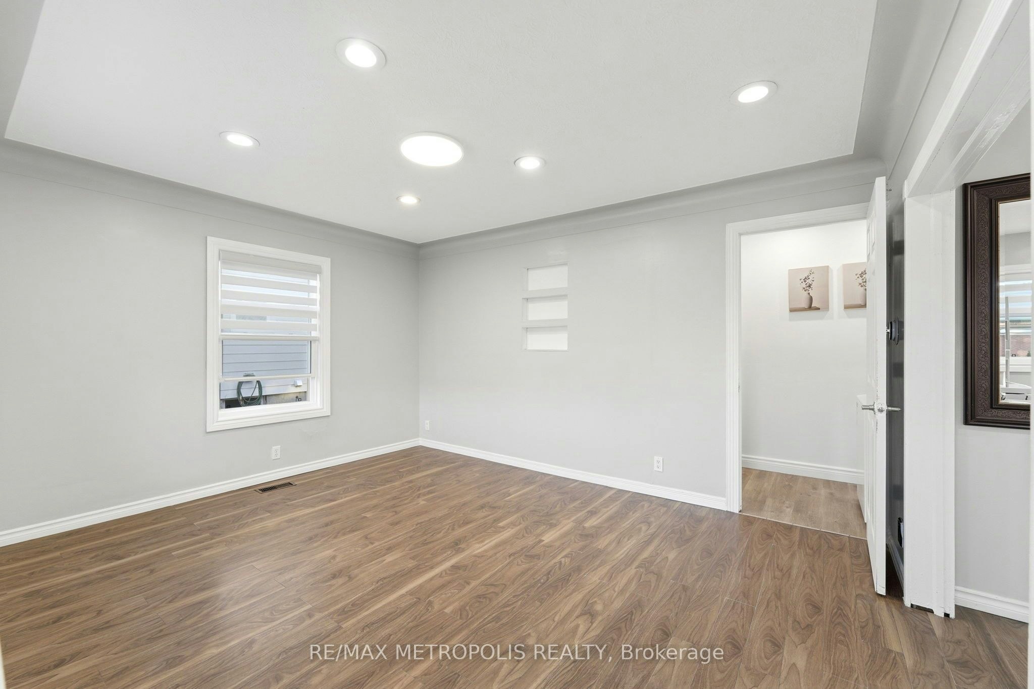 Main Fl-56 Charing Cross Street, Brantford, ON, N3R 2H3 - 6