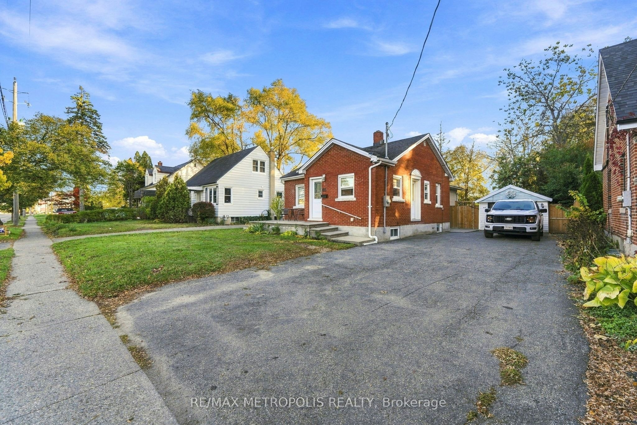 Main Fl-56 Charing Cross Street, Brantford, ON, N3R 2H3 - 27