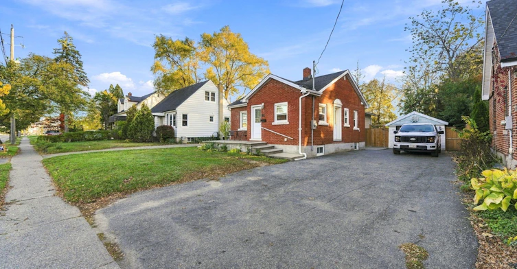 Main Fl-56 Charing Cross Street, Brantford, ON, N3R 2H3 - 27