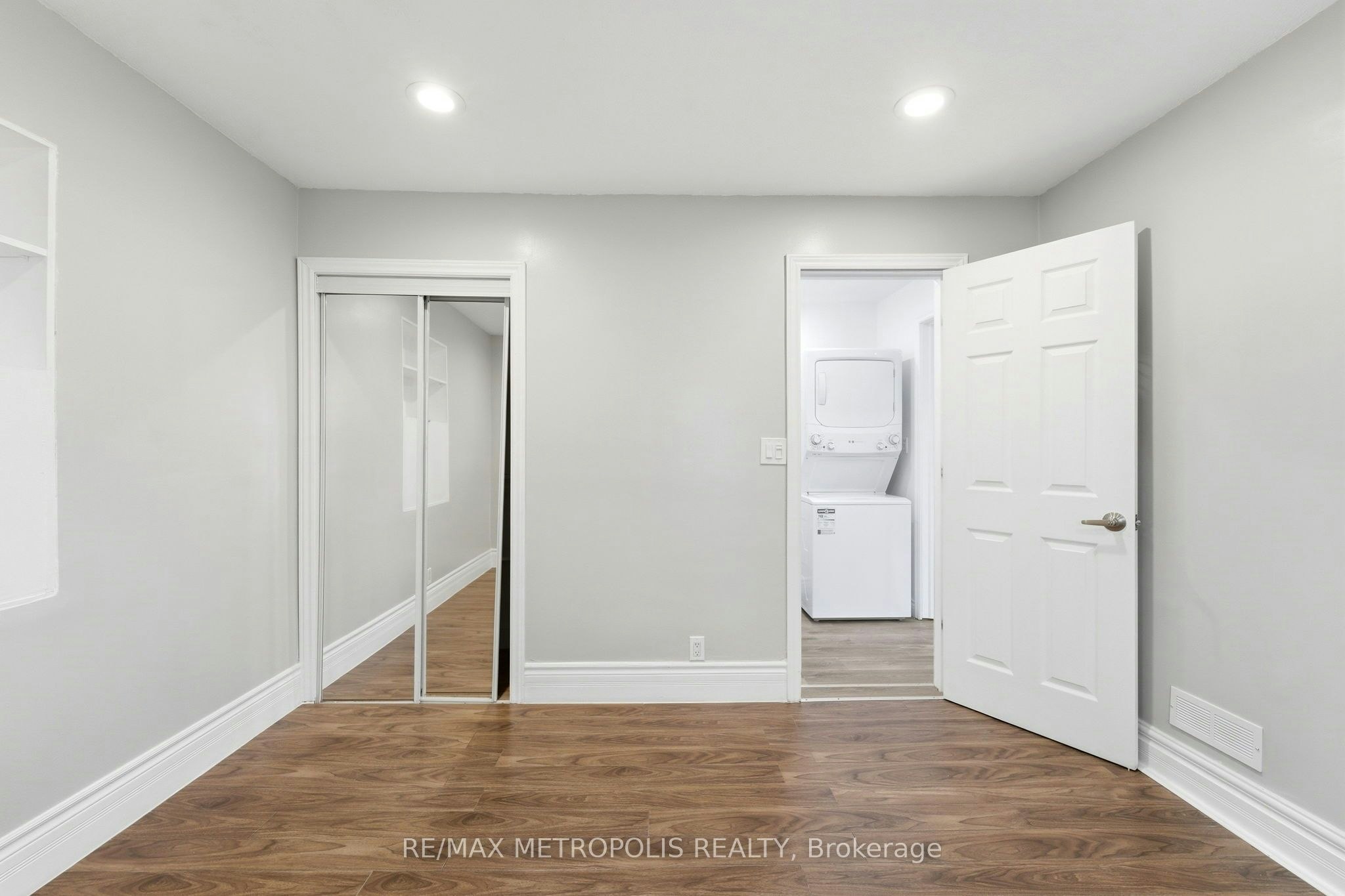 Main Fl-56 Charing Cross Street, Brantford, ON, N3R 2H3 - 21