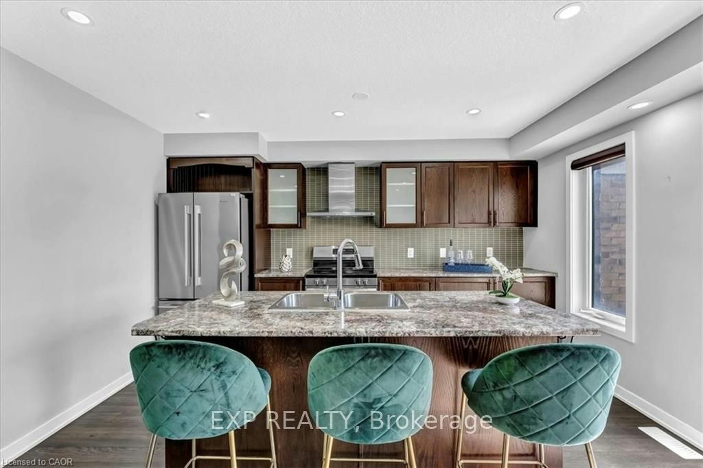 94 Crafter Crescent, Hamilton, ON, L8J 2V5 - 6