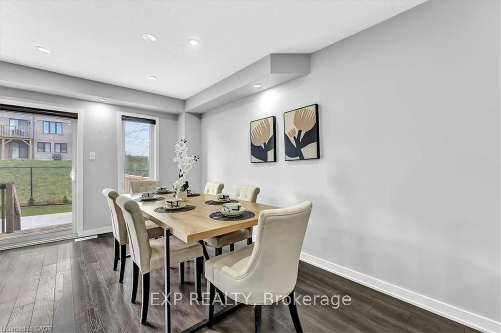 94 Crafter Crescent, Hamilton, ON, L8J 2V5 - 5