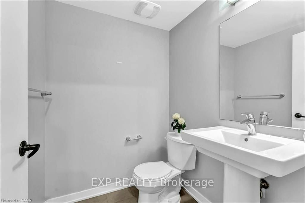 94 Crafter Crescent, Hamilton, ON, L8J 2V5 - 9