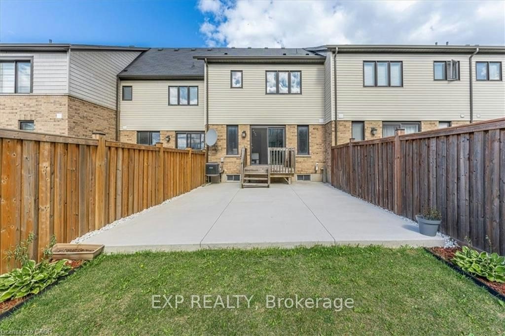 94 Crafter Crescent, Hamilton, ON, L8J 2V5 - 17