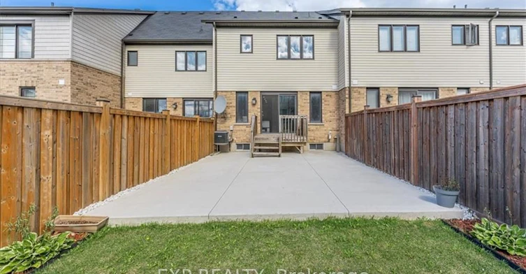 94 Crafter Crescent, Hamilton, ON, L8J 2V5 - 17