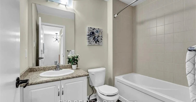 94 Crafter Crescent, Hamilton, ON, L8J 2V5 - 14