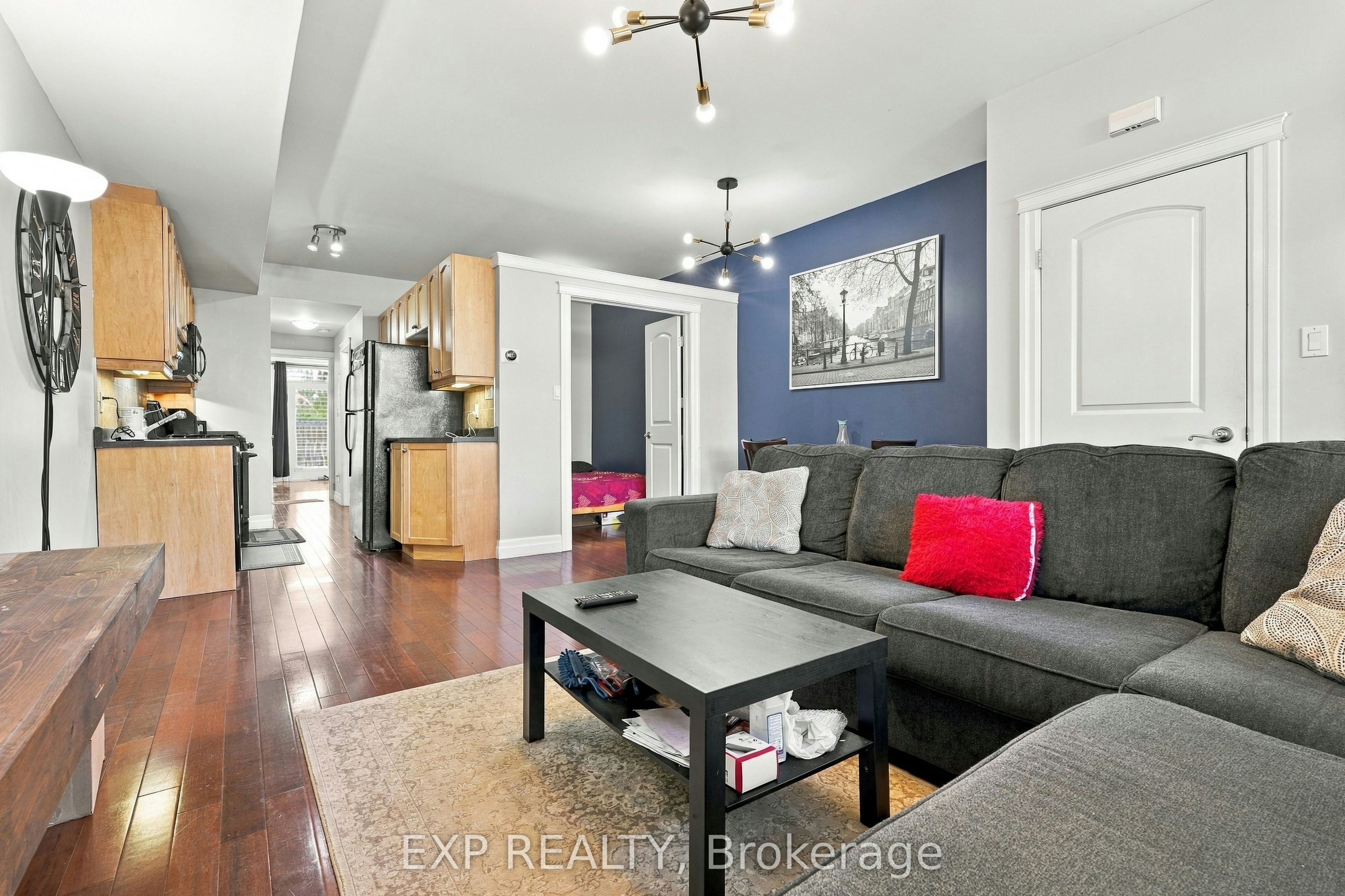 106-555 King Street E, Kitchener, ON, N2G 2L9 - 4
