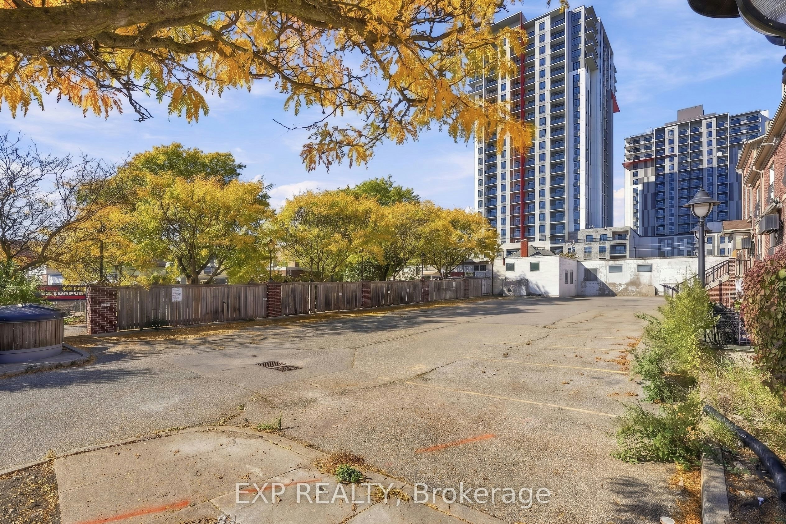 106-555 King Street E, Kitchener, ON, N2G 2L9 - 14