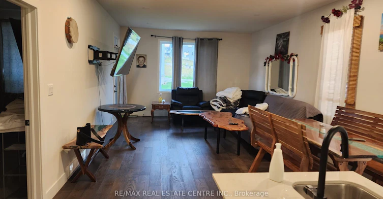 102 Julie Crescent, London, ON, N5Z 0B2 - 4
