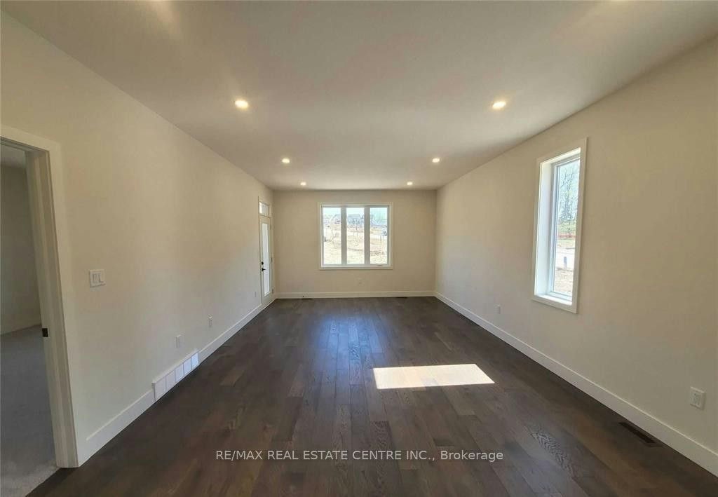 102 Julie Crescent, London, ON, N5Z 0B2 - 3