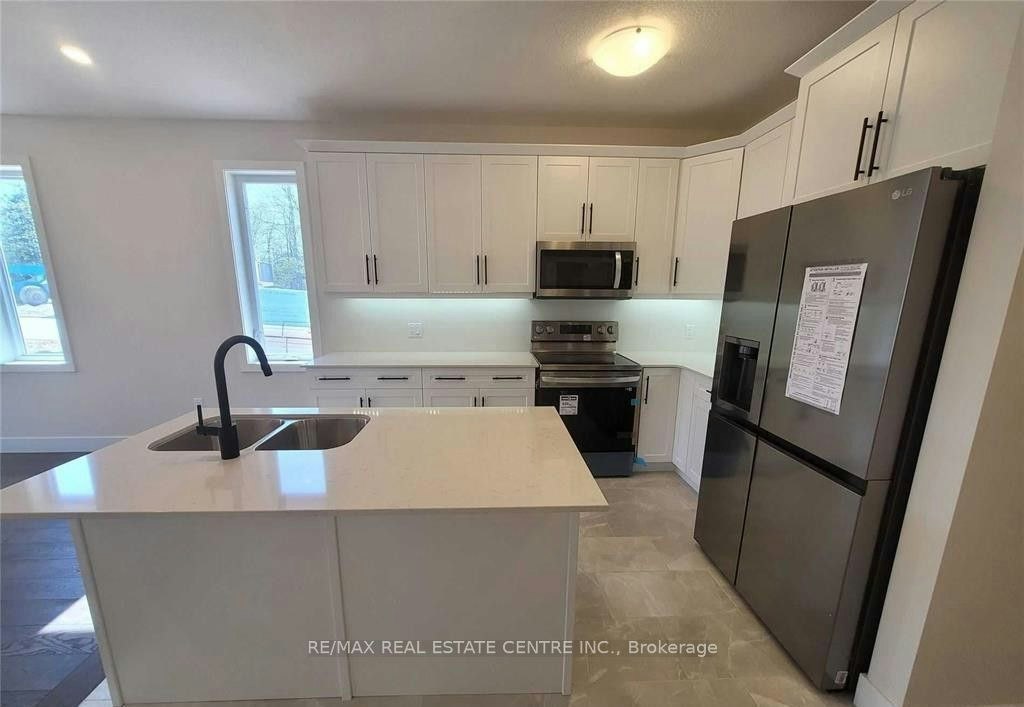 102 Julie Crescent, London, ON, N5Z 0B2 - 6