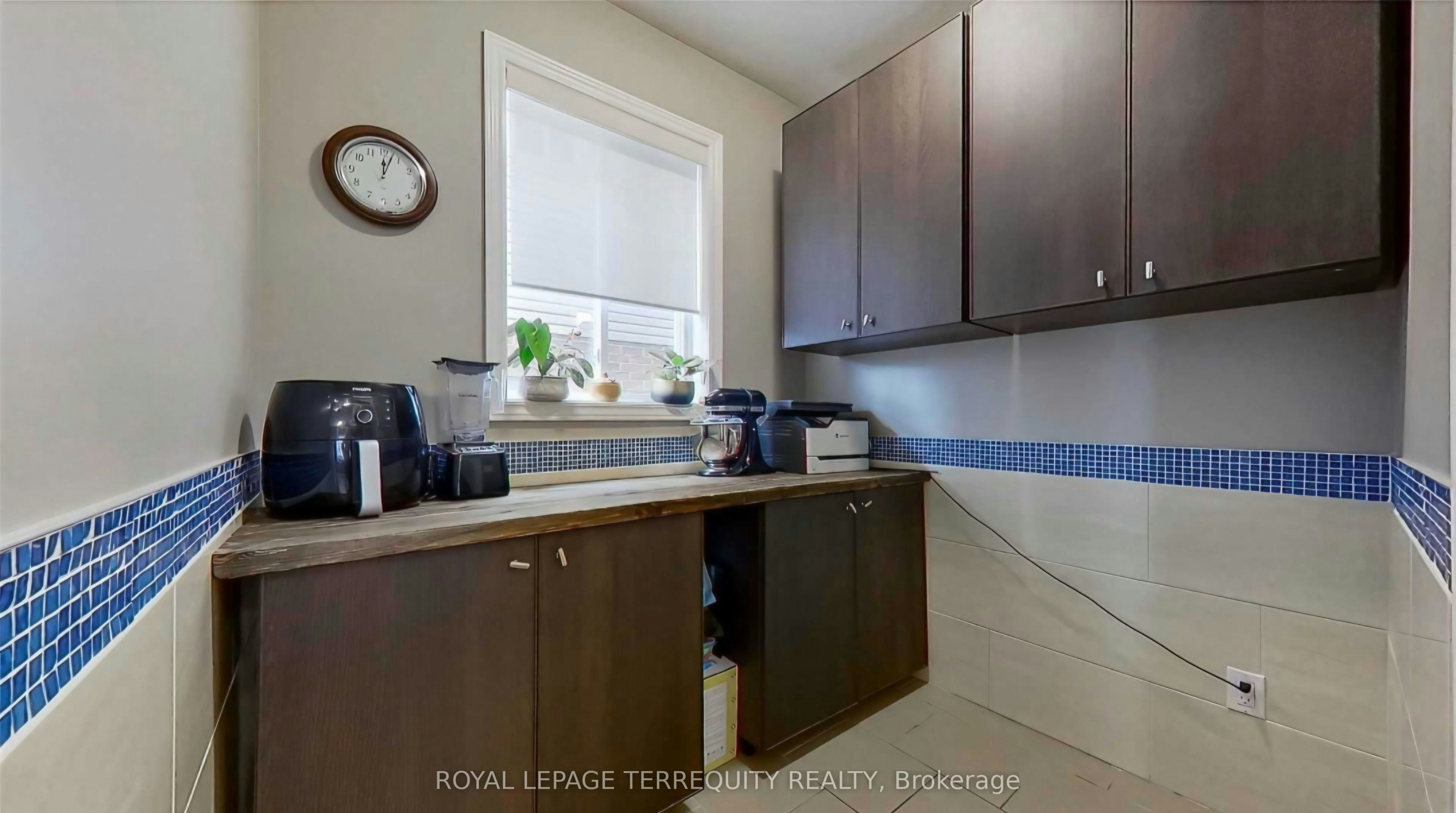 405 Westcroft Drive, Waterloo, ON, N2T 2Z8 - 13