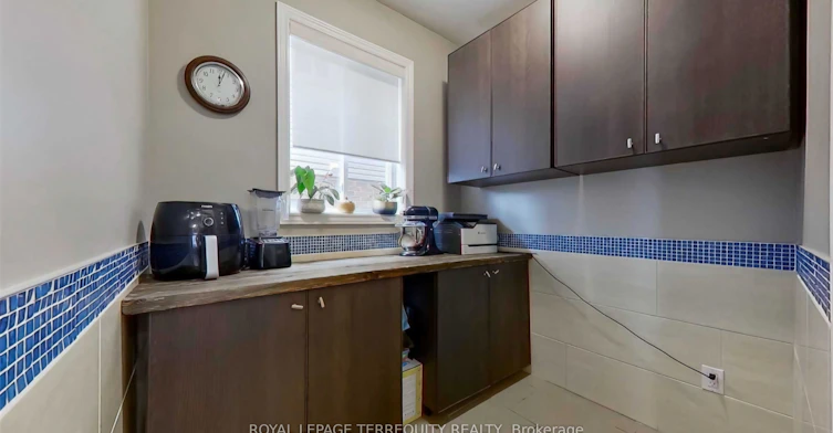 405 Westcroft Drive, Waterloo, ON, N2T 2Z8 - 13
