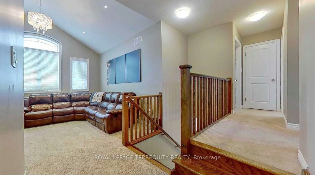 405 Westcroft Drive, Waterloo, ON, N2T 2Z8 - 9